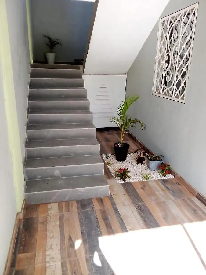 Tiny Apartment By Merengue House ,8 Minutos Airport Santo Domingo 0*,