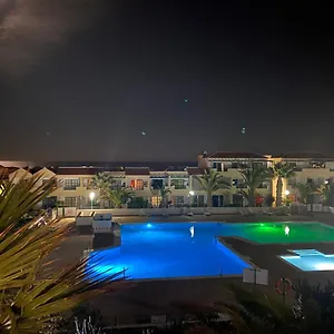 https://las-torres-del-castillo-208marina.in-canary-islands.com